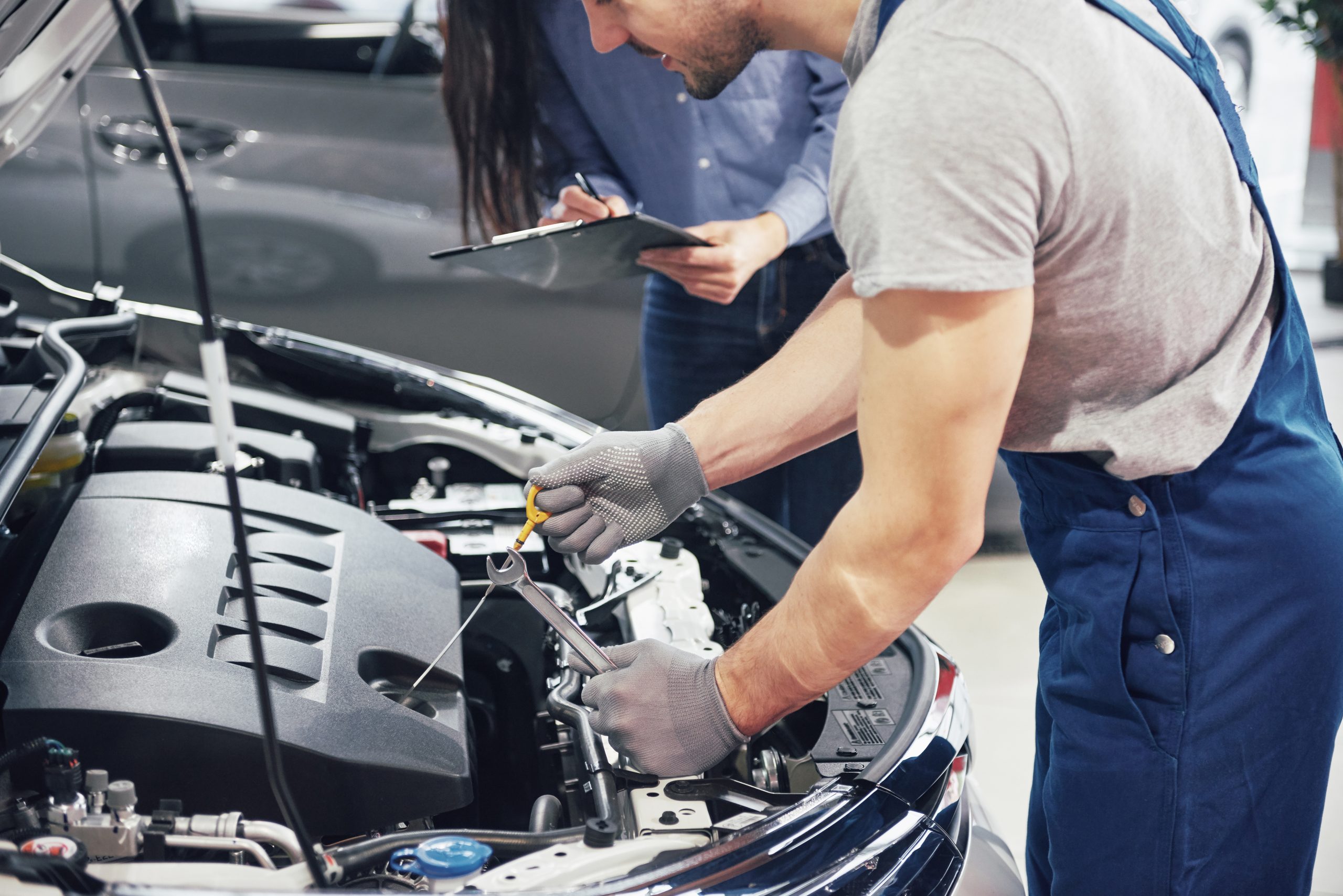 iDEAL COLLISION CENTERS